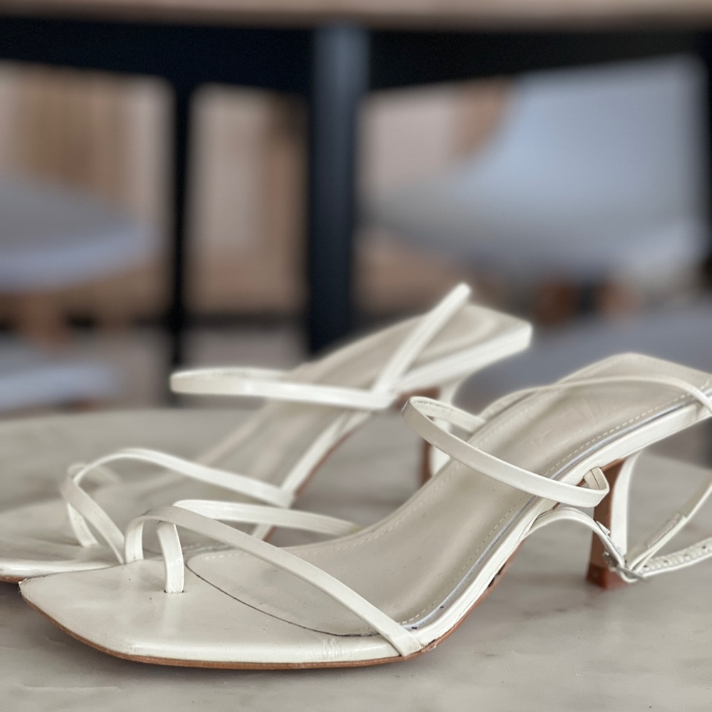 Zara Mid Heel Strappy Sandals size 7
